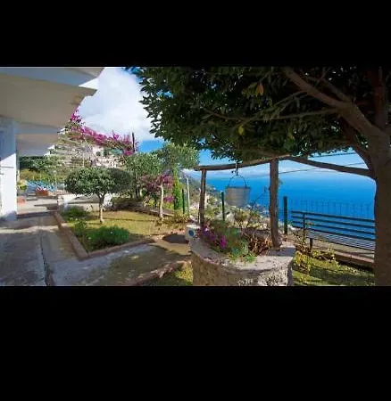 Holiday home Le Arcate