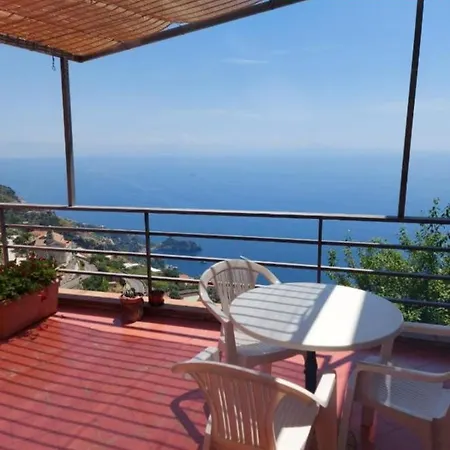 Holiday home Le Arcate Furore