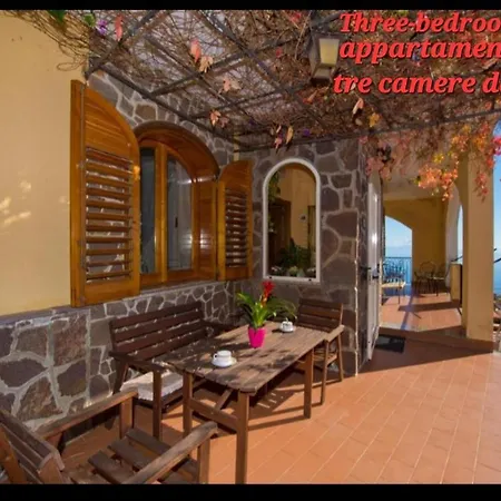 Holiday home Le Arcate